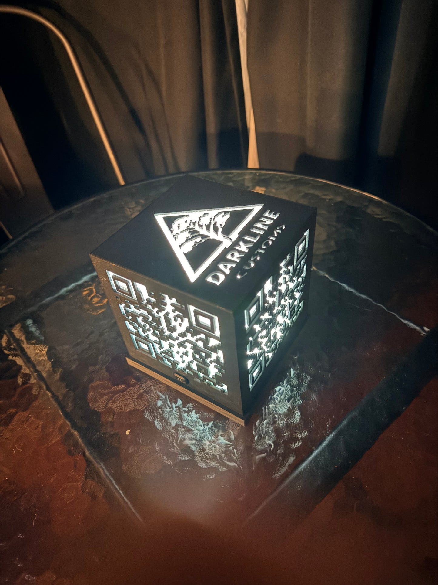 The Signal — Illuminated QR Object